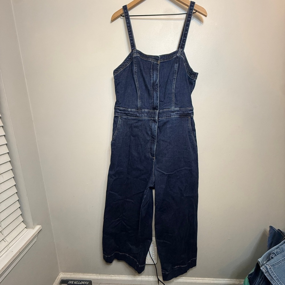 Torrid Dark Wash Denim Wide Leg Jumpsuit Sleeveless Stretch Size 1 (14-16)